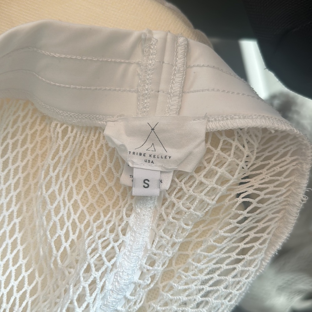 White mesh set - Picture 4 of 4